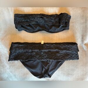 Perry Ellis Two Piece Black Embroidered Bandeau Swimwear